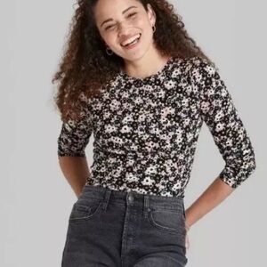 Wild Fable Long Sleeve Cropped Ribbed Black Floral Women's Top Small NEW
